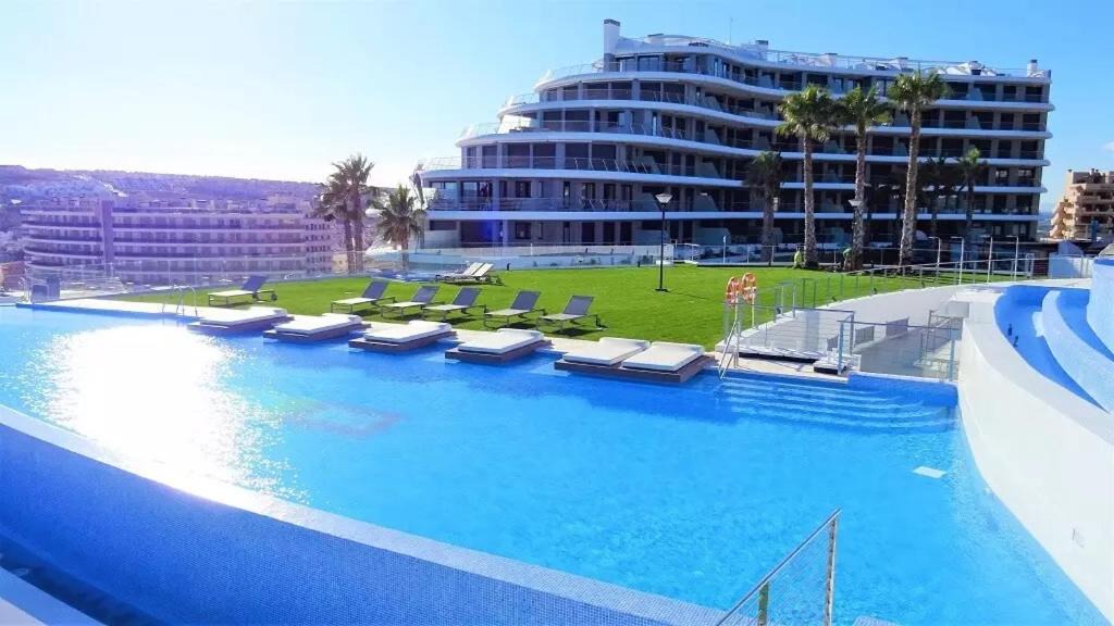 Infinity | Els Arenals del Sol