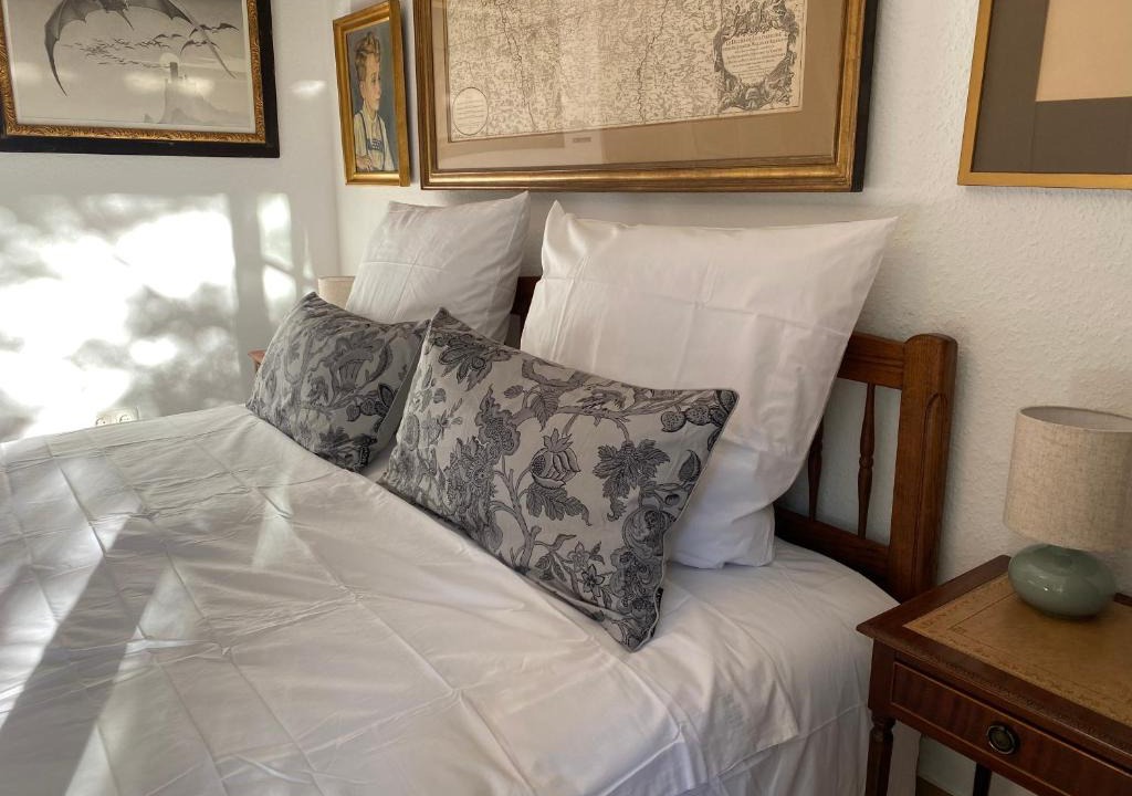 Eschborn Apartment | Inge's Arthouse bei Frankfurt
