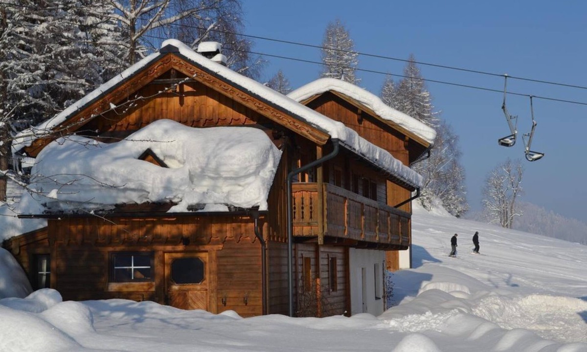 Pichl-Preunegg House | Kainerhütte - holiday home/3 bedrooms/shower or bath, toilet