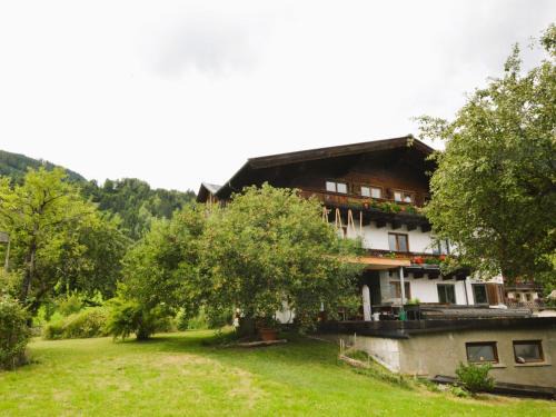 Muhlbach im Pinzgau Apartment | Kaiser