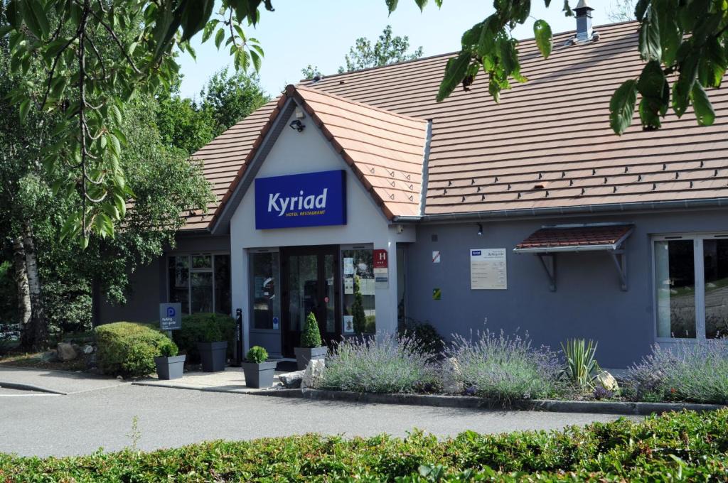 Chatillon-en-Michaille Hotel | Kyriad Bellegarde - Genève