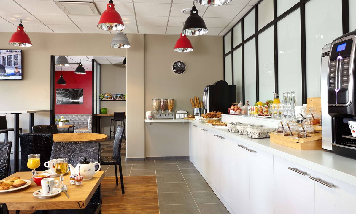 Meyzieu Hotel | KYRIAD LYON EST - Stadium - Eurexpo