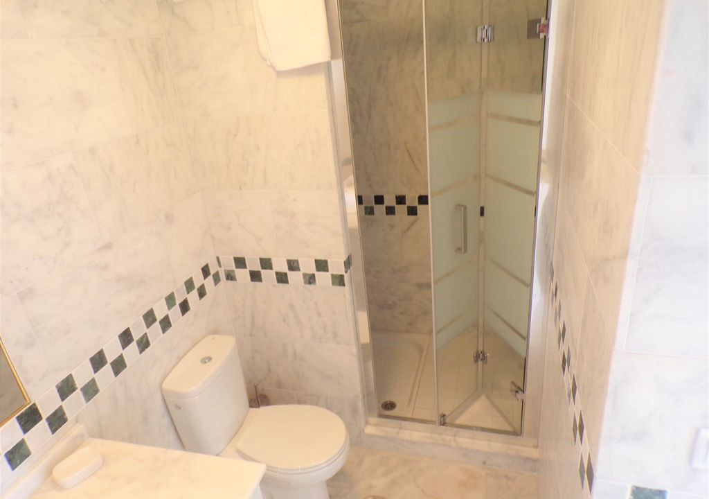 Orihuela Costa Apartment | Las Violetas Overlooking Pool