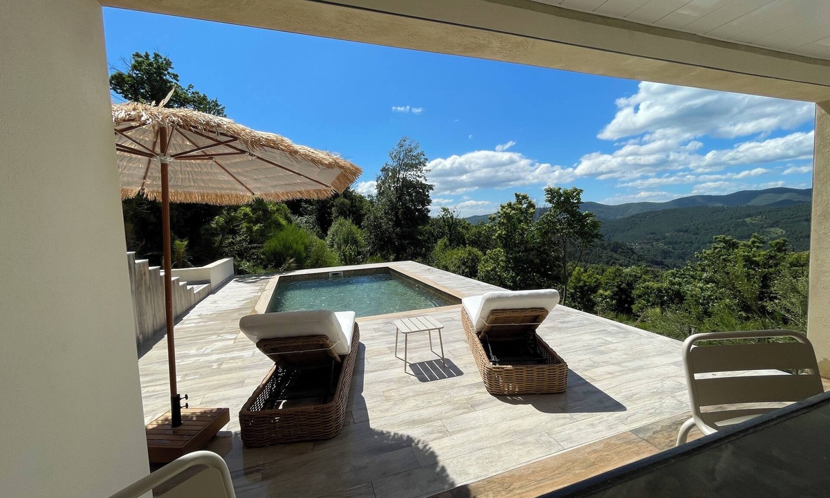 Lamelouze Villa | Le Belvédère Cévenol -2 Pers. Piscine/jacuzzi- Vue Exceptionnelle Calme Absolue