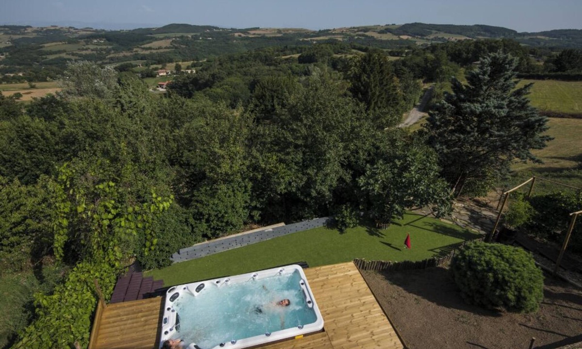 Champis House | Le" Clos de l'ange Charming residence in Ardéche Verte, 30 minutes from Valence