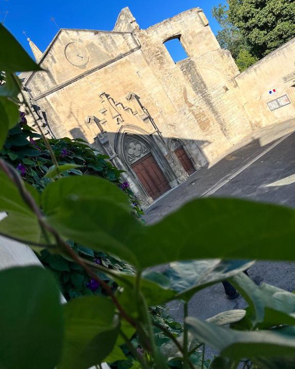 Arles City Centre House | Le Donjon De La Roquette