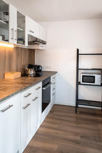 Kaltenweide Apartment | LGH2-4 Schlafzimmer, voll ausgestattet, WLAN, Balkon, self-check-in