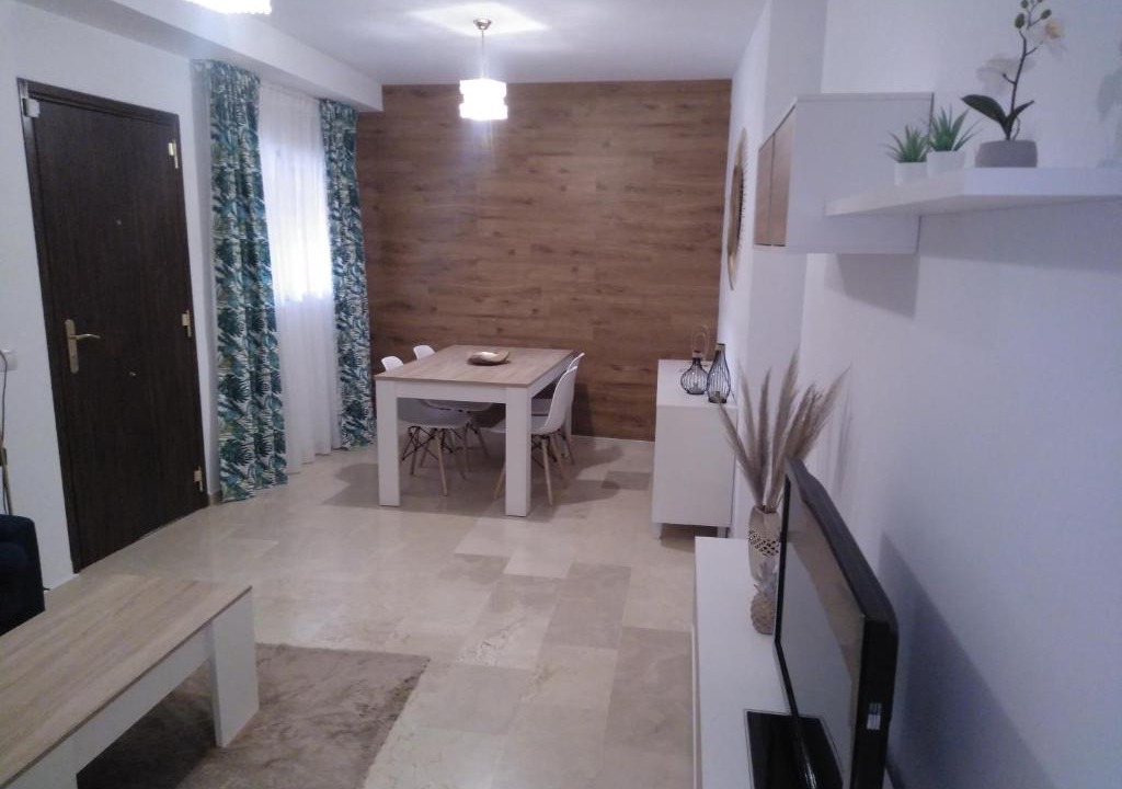 Coria del Rio Apartment | Lince I