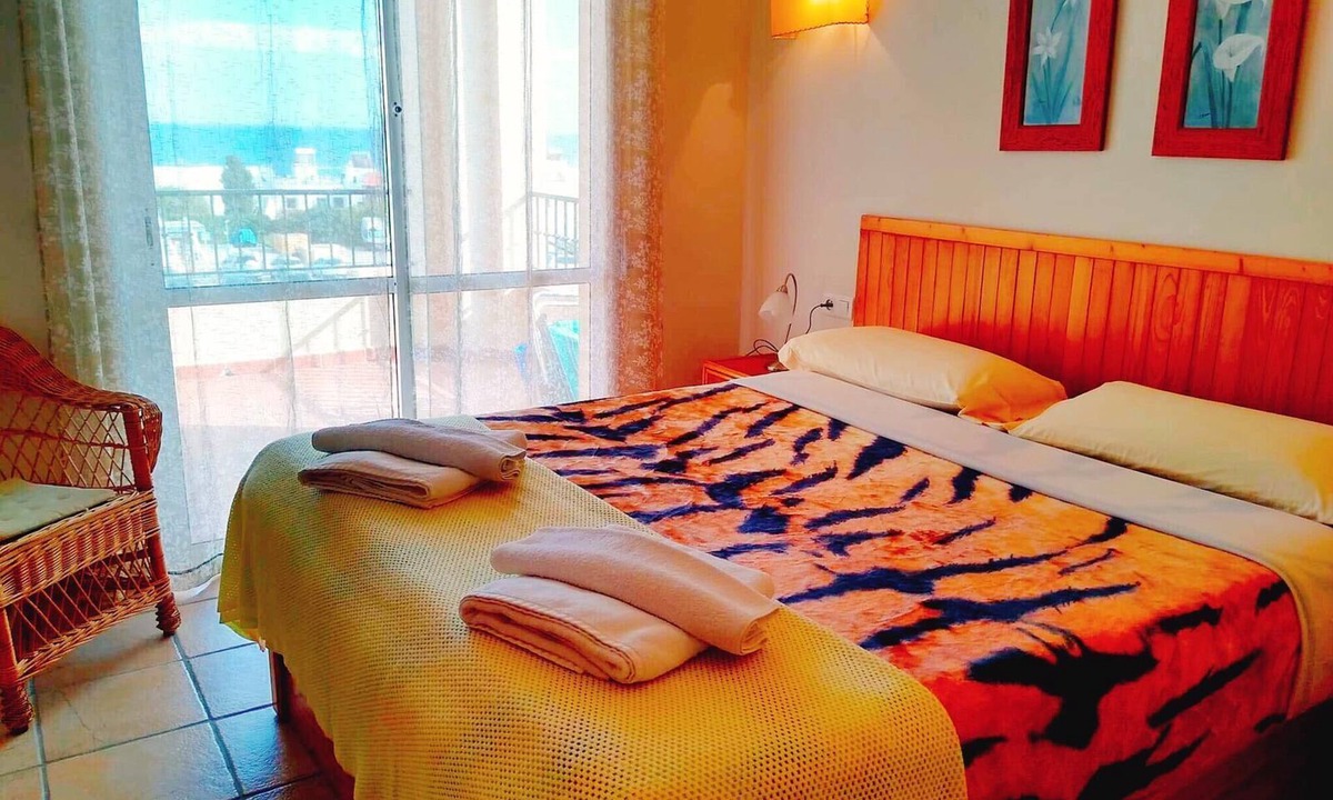 Carabeo | Nerja City Centre