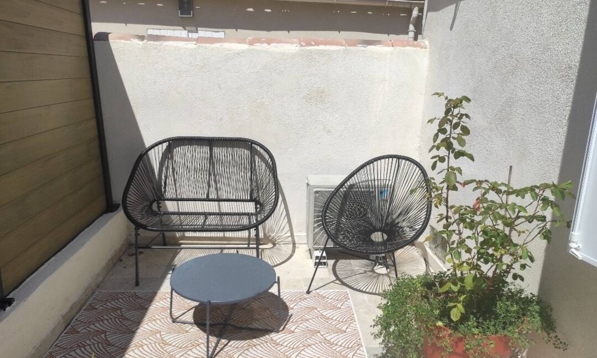Peynier House | Maison de Village en Provence à 25 Minutes D'aix et de Marseille