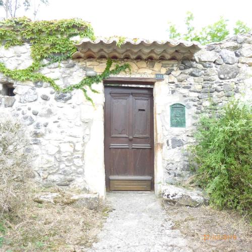 Rochemaure House | Malarias 1