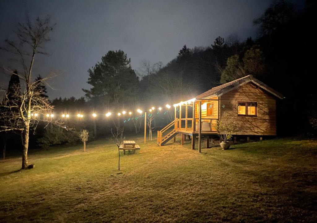 Charmes-sur-l'Herbasse Ski Chalet | Mas des Poutres - Tiny house