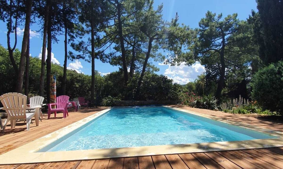 Saint-Paul-Trois-Chateaux Bed & Breakfast | Mas Les Echelettes
