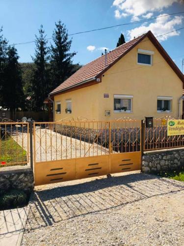 Bogacs House | Mató Vendégház