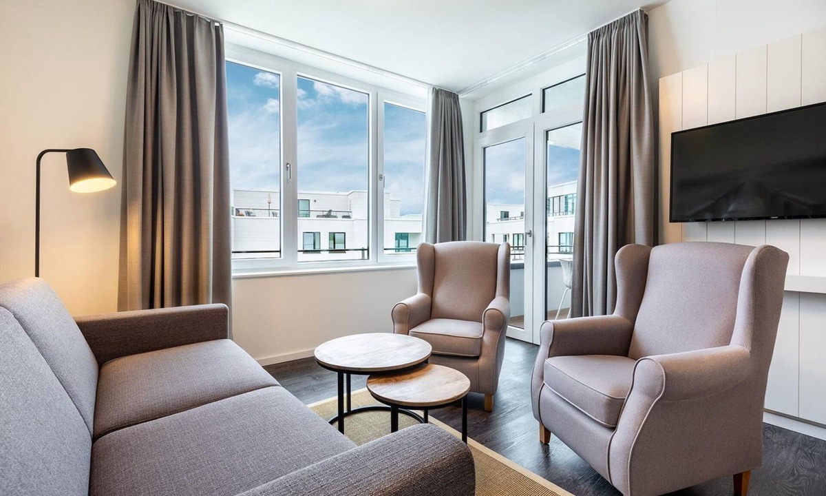 Alt-Travemunde/Ronnau Apartment | Modern apartment with loggia in a sunny south-west facing position and in-house SPA -