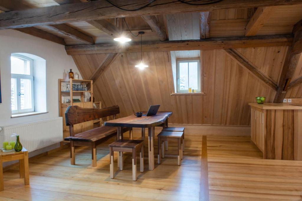 Pruhl Apartment | Nussanger