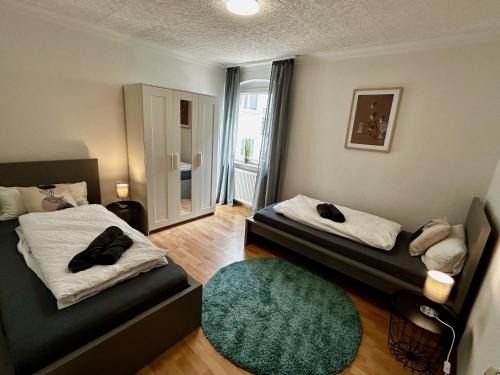 Gaildorf Apartment | OhPardon! GAILDORF - Monteurwohnung im 1 OG, Einzelbetten, Garten