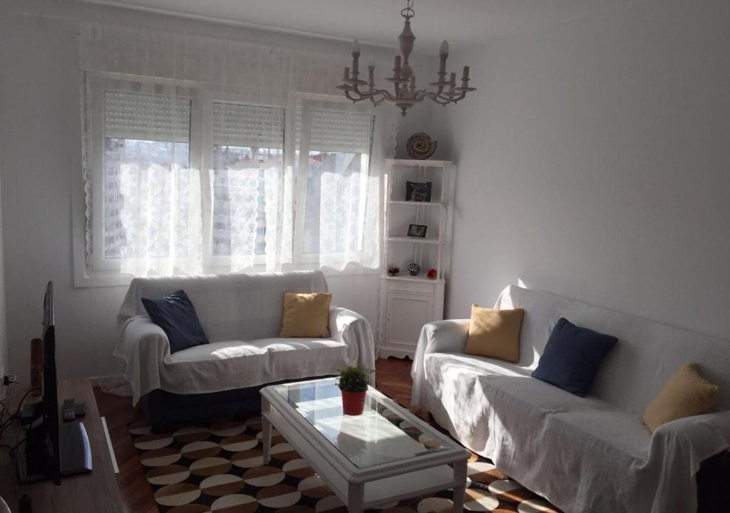 La Coruna Apartment | Piso Playa y Centro A Coruña 6 Personas