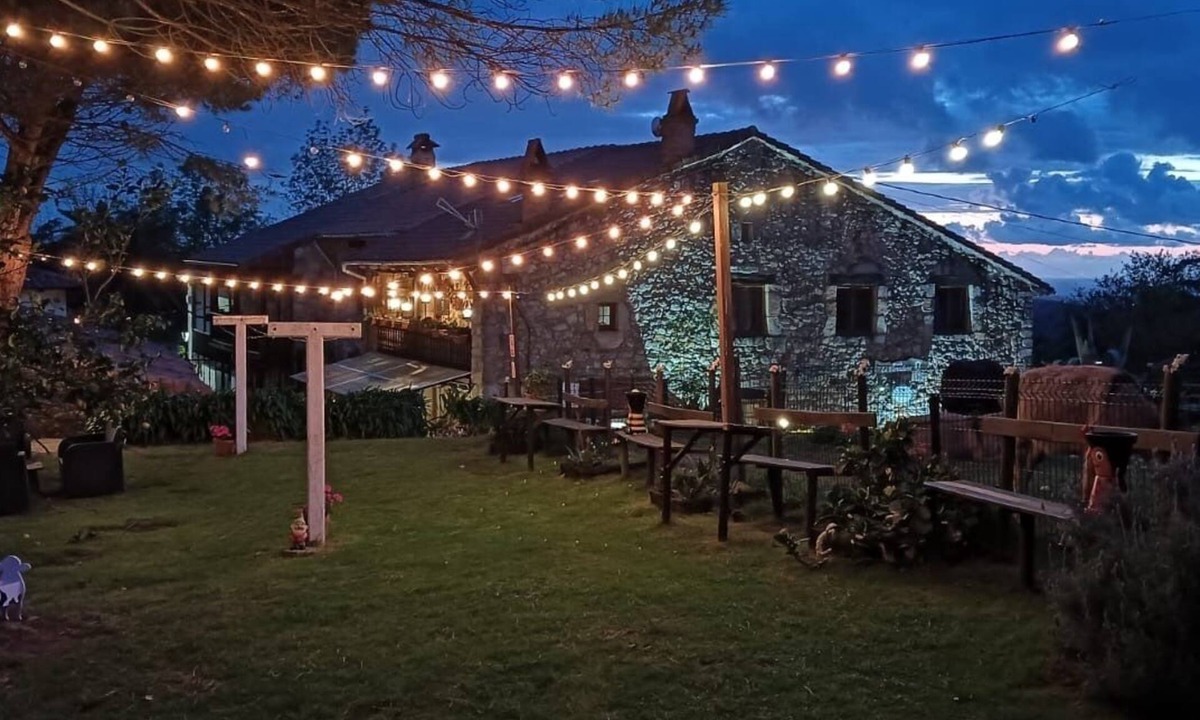 Ribamontan al Monte Hostel | Posada La Herradura