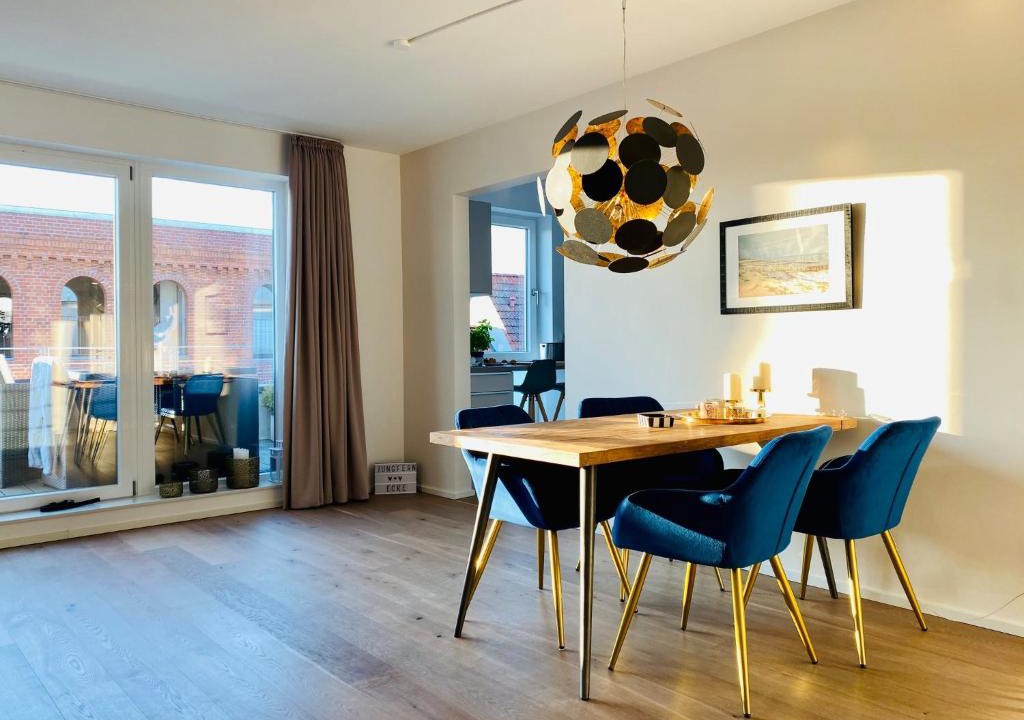 Eckernfoerde Apartment | Quartier Hafenspitze Ferienwohnung "JungfernEcke"