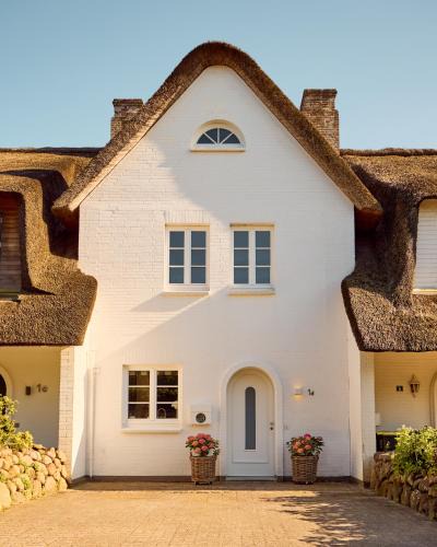 Sylt-Ost House | Reethüs Keitum mit Kamin und Südgarten in direkter Wattnähe