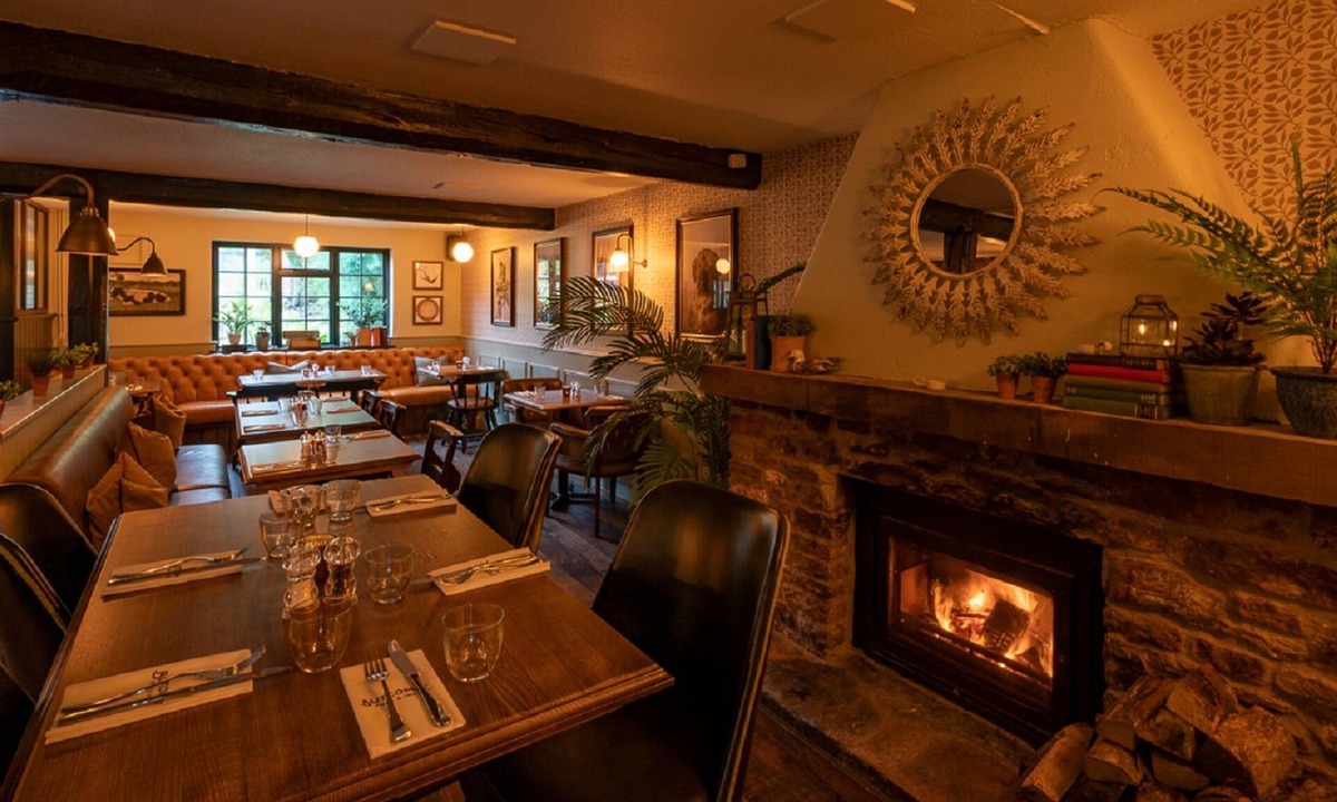 Compton Martin Hotel | Ring O Bells