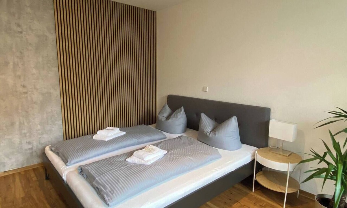 Ottersleben Apartment | RR | Tiny Apartment | Parking | Kitchen | WIFI