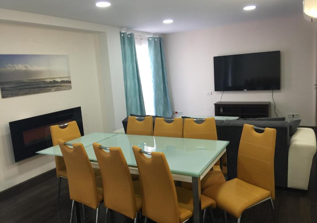 Arrancapins Apartment | San Slava