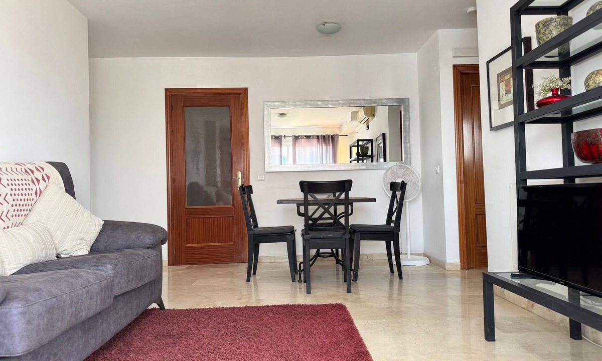 Estepona Apartment | Sea View parking. pool. multi language TV. SKY/BT Walk to Beach/Old Town/Port