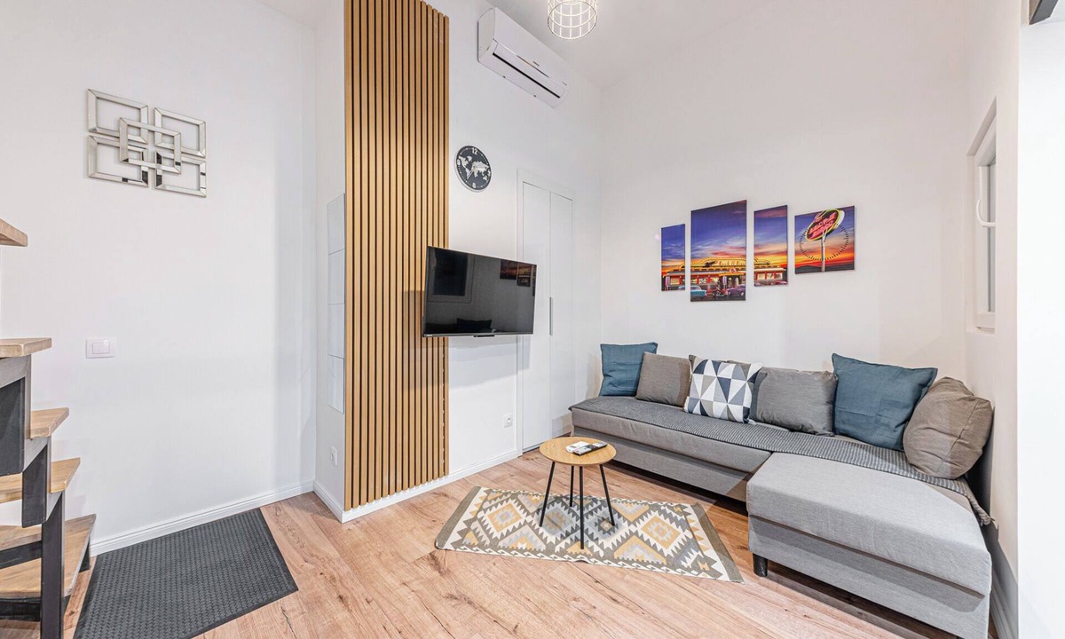 Ferencvaros Apartment | Secret Charming Studio