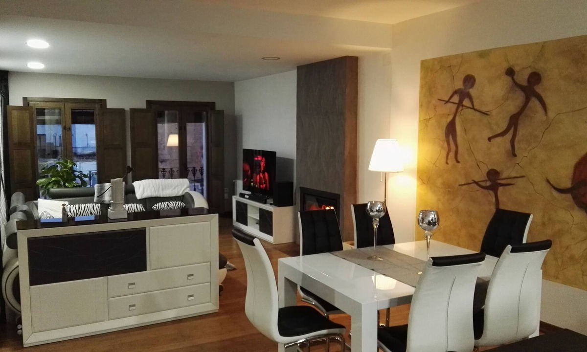 Plaza Mayor Apartment | Sir Galahad Apartments