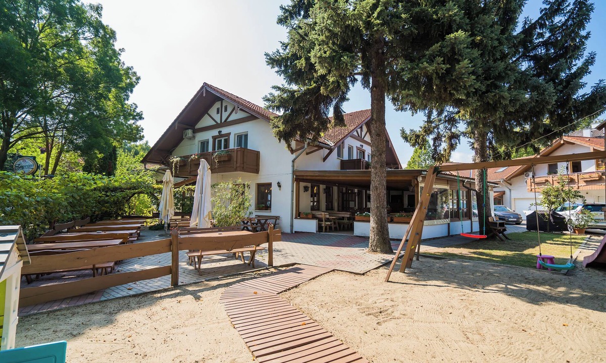 Balatonfoldvar House | Sommer Pension