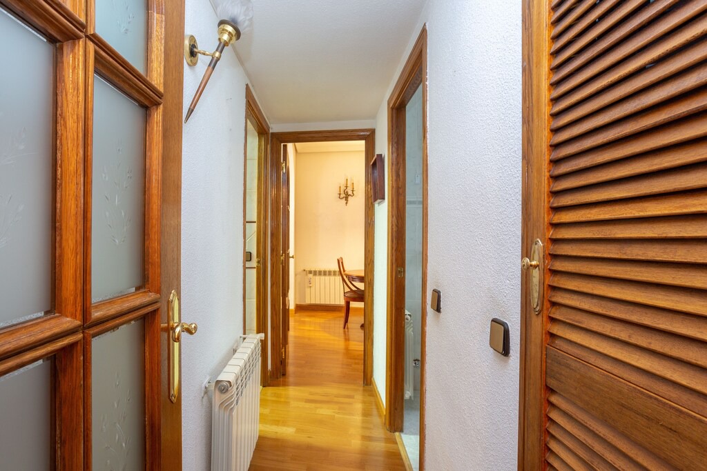 Embajadores Apartment | Spacious and comfortable in Lavapies.