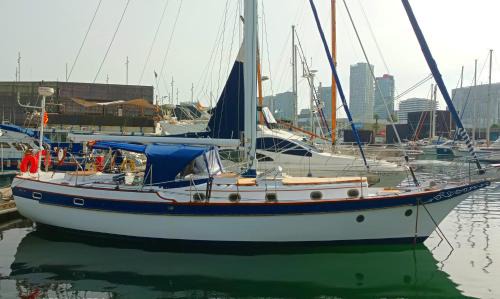 Sant Adria de Besos Boat Rental | Spacious and cozy caribbean boat in Barcelona with tour option