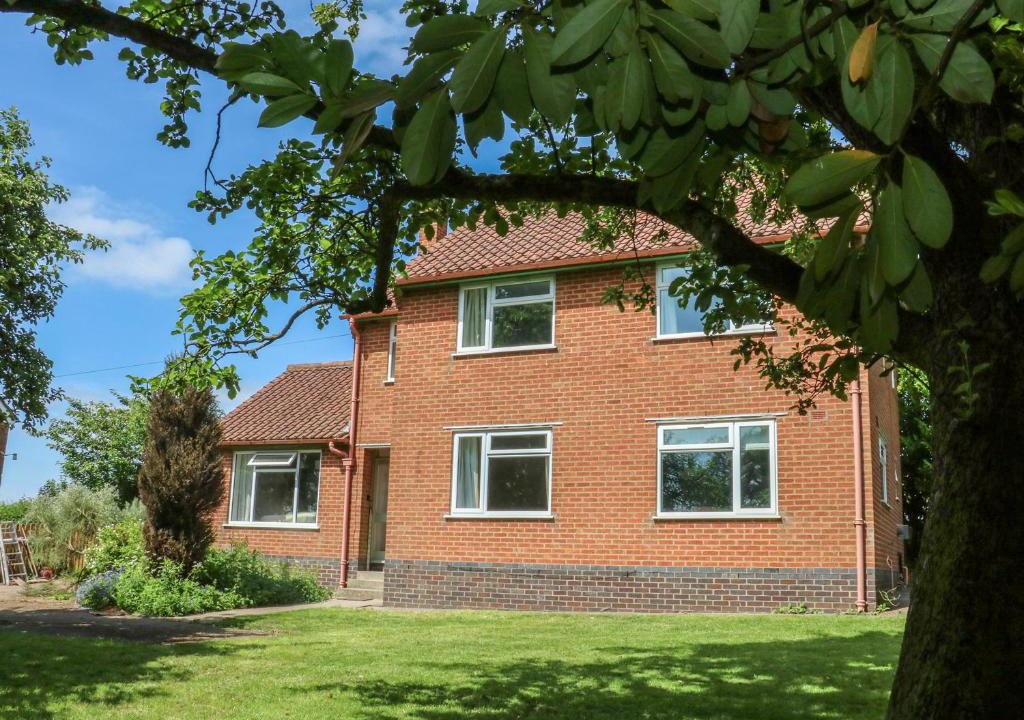 Lutterworth House | Springwell Cottage, Lutterworth