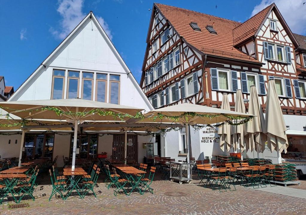 Kirchheim unter Teck Hotel | Stadthotel Waldhorn