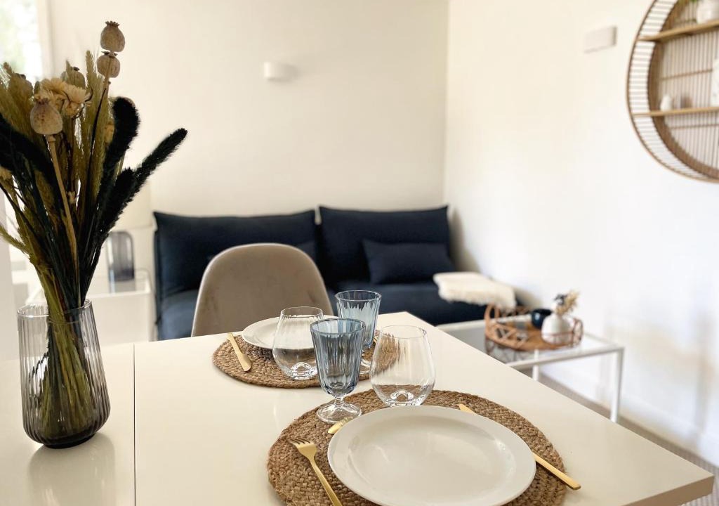 Saint-Jean-de-Gonville Apartment | Studio calme proche Genève