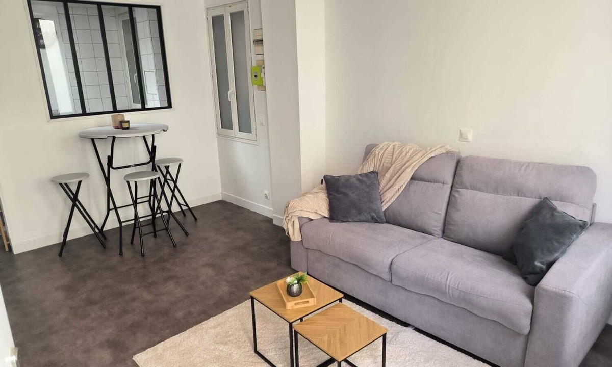 Saint-Denis Apartment | STUDIO COSY A PROXIMITE DU STADE DE FANCE