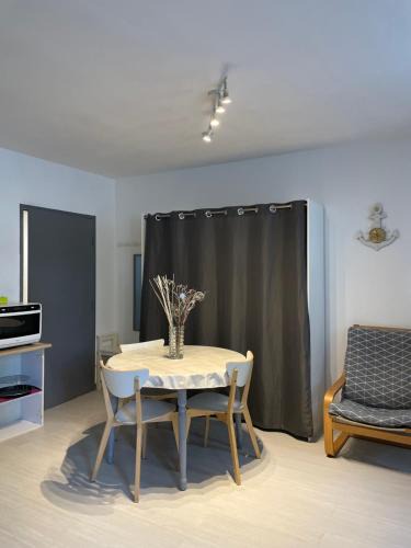 Rochefort Apartment | Studio La source