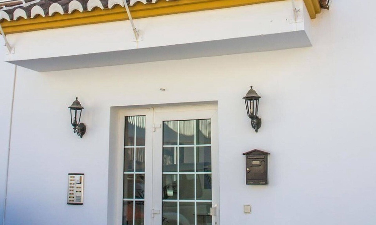 Nerja Apartment | Suite No. 7 (2 double rooms)