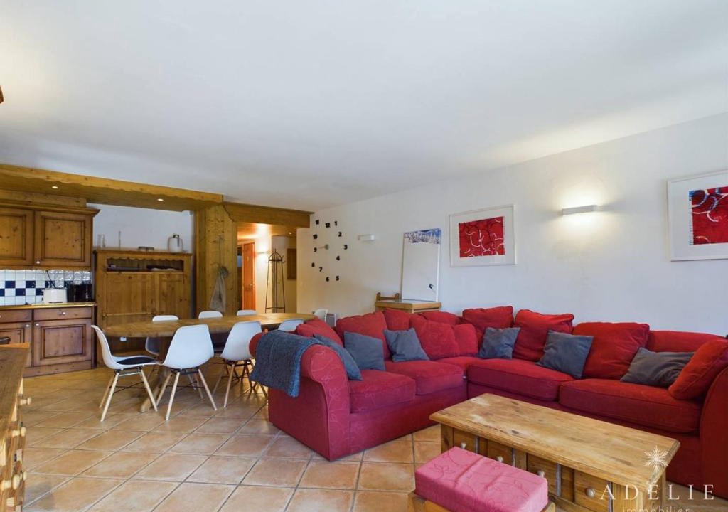 La Rosiere Apartment | Superbe 4 pièces à Montvalezan avec terrasse SE, proche pistes et commerces, parking inclus - FR-1-398-534