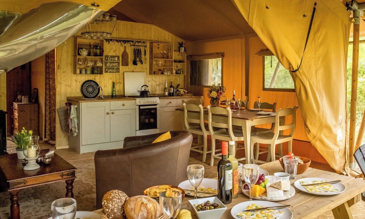 West Compton Cottage | Tent 2 Tangleweood - UKC4717