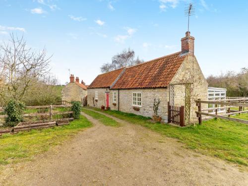 Old Somerby House | The Barn