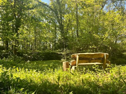 West Grinstead House | Tranquil One Bedroom Countryside Retreat