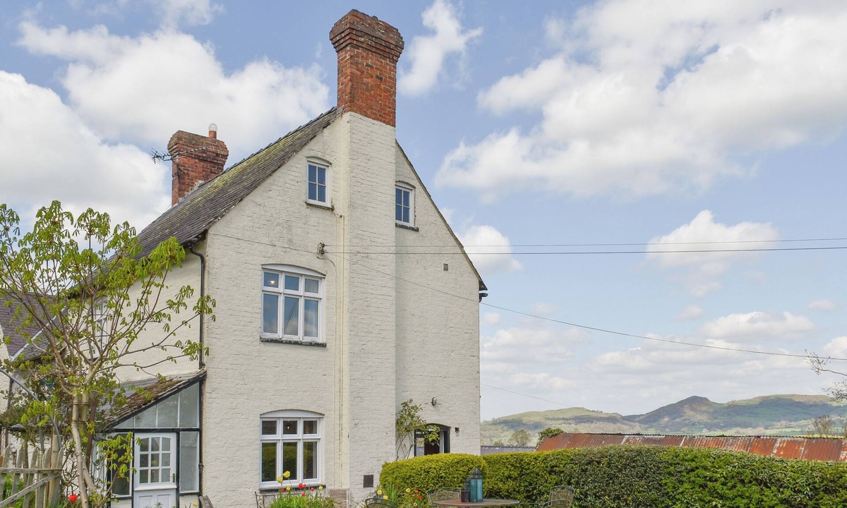 Bishops Castle Cottage | Upper Broughton Farm Cottage