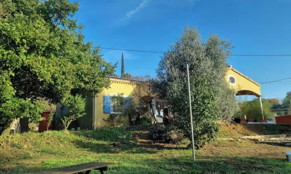 Saint-Julien-en-Saint-Alban House | Villa mistral