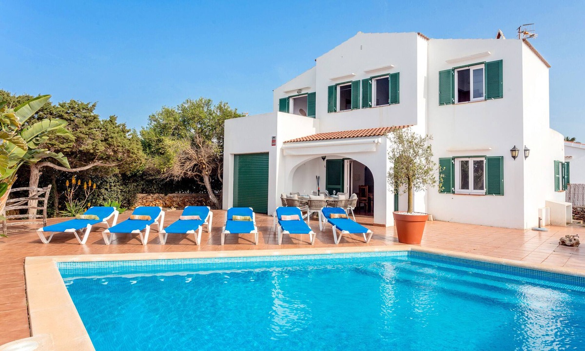 Cap d'Artrutx Villa | Villa 'Jultomas' with Private Pool, Wi-Fi and Air Conditioning
