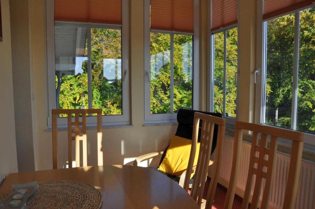 Seebad Bansin Villa | Villa Waldstrasse Fewo mit Ausblick