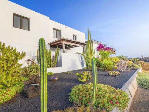 Guatiza Apartment | Volcán de sal