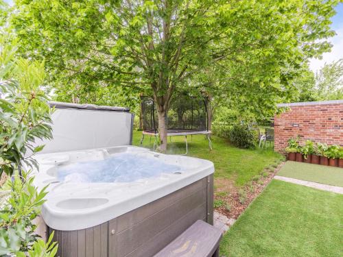 Bulmer House | Willow Loft - Uk49479